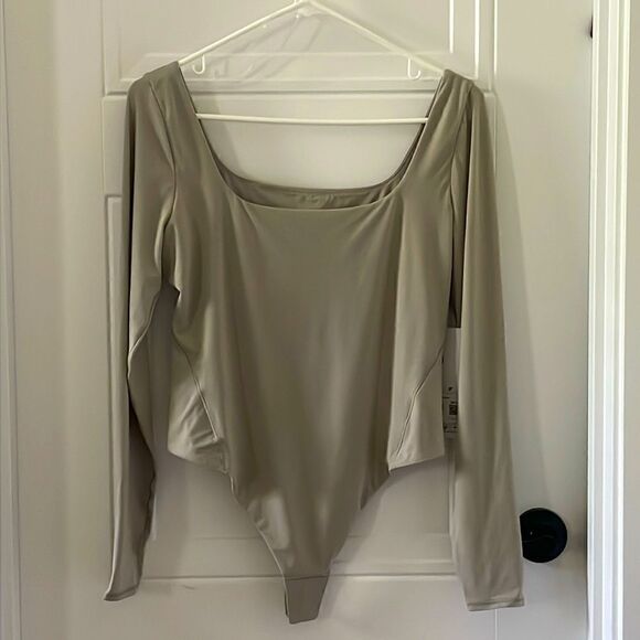 New Lululemon Square-Neck Bodysuit - Picture 1 of 6